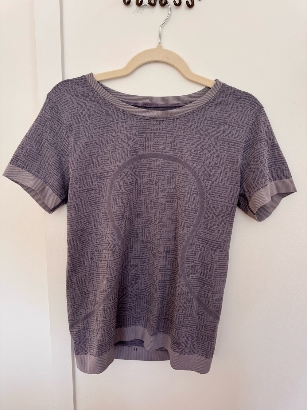 Lululemon Swiftly relaxed short sleeve